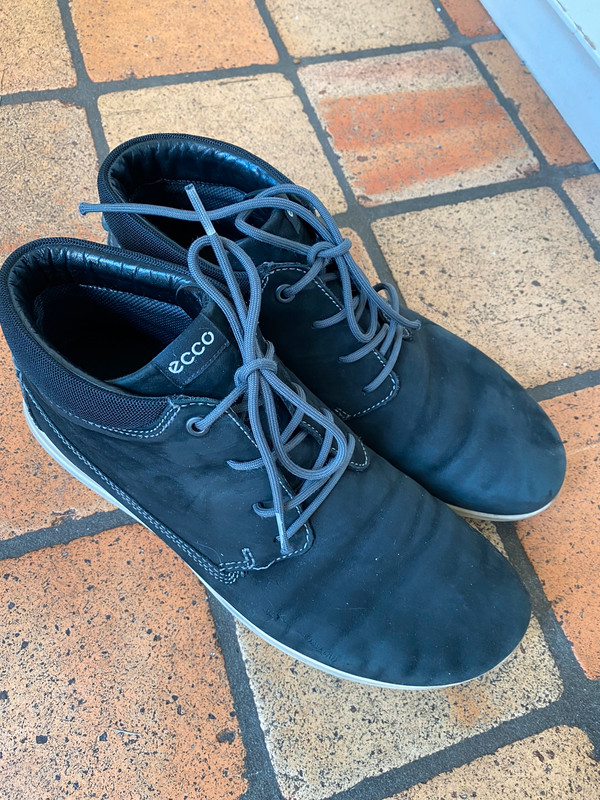 Inzichtelijk pleegouders natuurlijk Zwarte ecco schoenen suède - Vinted