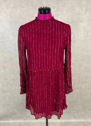 Très belle robe soie Sézane 36 bordeaux dorée, marque: Sézane, état: Très bon état, taille: S / 36 / 8, 59,00 €, 62,65 € Protection acheteurs incluse