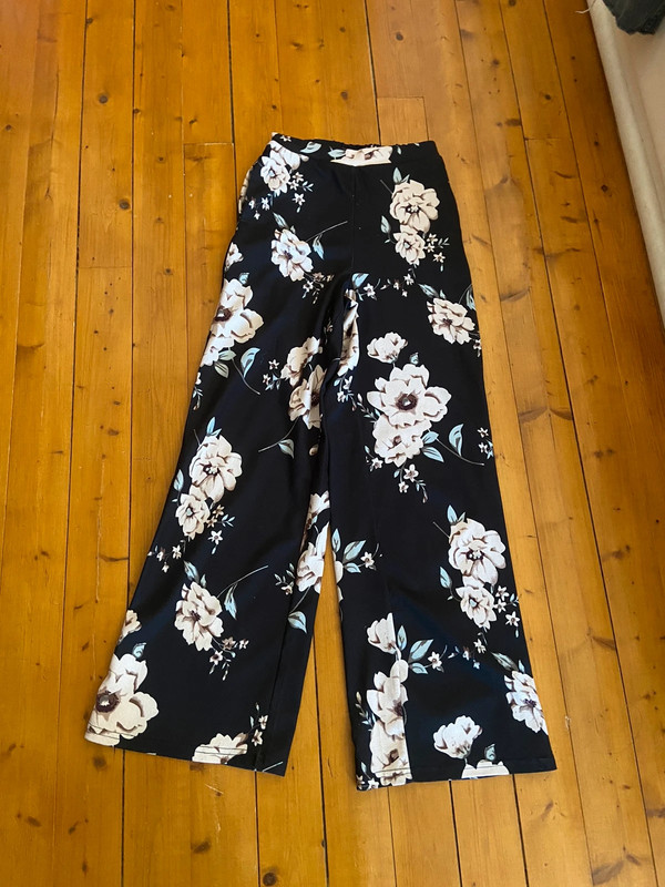 pantalon d'été à fleurs 1