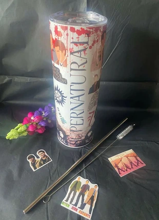 Tumbler en acier inoxidable avec paille / Supernatural, marque: Hoaana sublimation, état: Très bon état, 21,99 €, 23,79 € Protection acheteurs (Pro) incluse