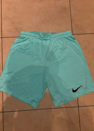 Nike Shorts Swoosh Jogger Hose Shorts pants nike, marque: Nike, état: Très bon état, taille: M, 6,00 €, 7,00 € Protection acheteurs incluse