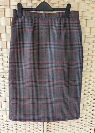 Stunning Vintage Pencil skirt ~ tartan check ~ St Michael ~ pure new wool ~ size 14, brand: St Michael, condition: Very good, size: XL / UK 20-22, £10.00, £11.20 includes Buyer Protection