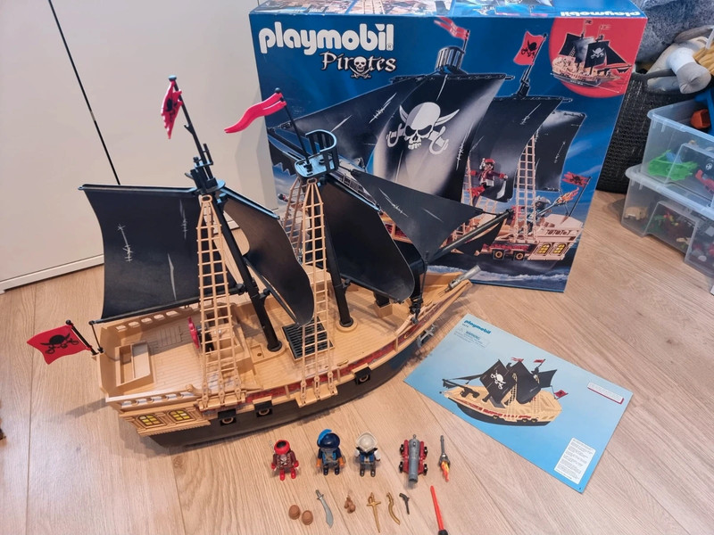 Tegenhanger Sloppenwijk Ga op pad Playmobil Piratenschip - Aanvalsschip - 6678 - Vinted