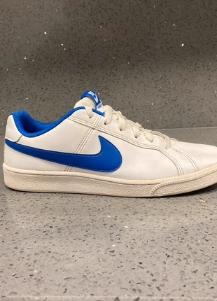 Zapatillas Nike talla 42, marca: Nike, estado: Muy bueno, tamaño: 42, 25,00 €, 26,95 € Protección al comprador incluida