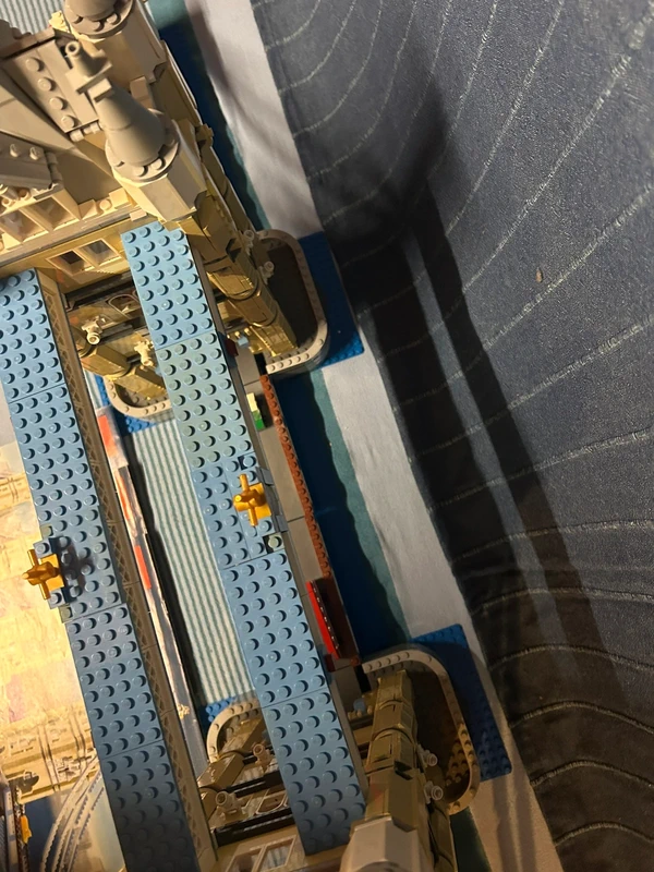 Lego Creator 10214 Tower Bridge - photo numéro 6