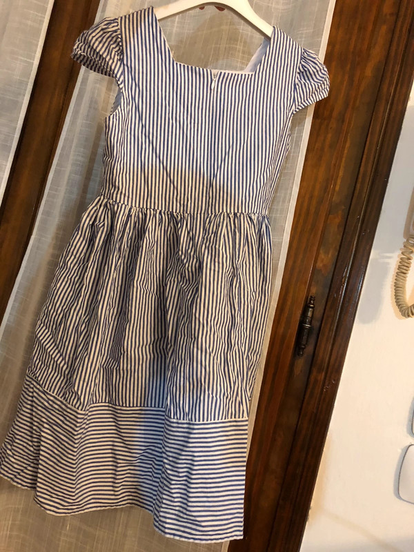 Vestito a righe bianco e blu online