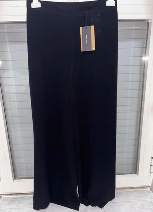 Pantalone leggero a palazzo, marke: MODAVISTA, zustand: Neu, mit Etikett, größe: M / 38 / 10, 5,00 €, 5,95 € inklusive Vinted-Käuferschutz