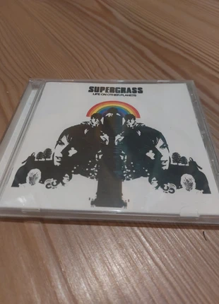 Cd del grupo Supergrass life on other planets, état: Très bon état, 3,00 €, 3,85 € Protection acheteurs incluse