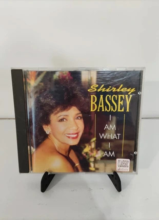 🎶 CD Shirley Bassey - I Am What I Am (Ristampa Classic Hits), condizioni: Ottime, €3.00, €3.85 include la Protezione acquisti