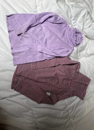 Sous pull, marke: NKY, zustand: Gut, größe: 4 Jahre / 104, 1,50 €, 2,28 € inklusive Vinted-Käuferschutz