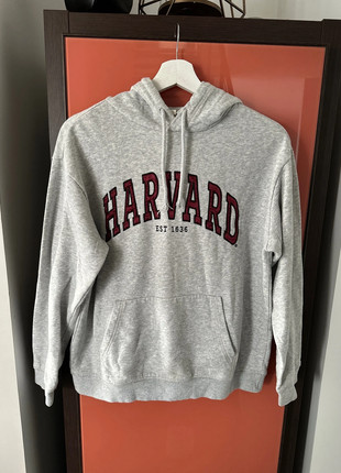sweat capuche harvard , marke: H&M, zustand: Sehr gut, größe: XS / 34 / 6, 3,00 €, 3,85 € inklusive Vinted-Käuferschutz