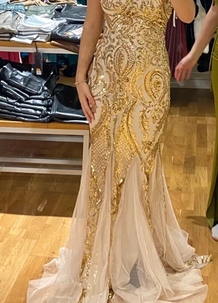 Magnifique robe sirène de gala, marque: Boutique indépendante, état: Neuf sans étiquette, taille: Taille unique, 65,00 €, 68,95 € Protection acheteurs incluse