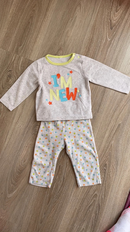 Pyjama Velours 2 Pieces A Motifs 12 Mois Vinted