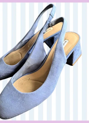 Mules slingback Stradivarius | Tacco a blocco 6 cm | Azzurro carta da zucchero | 38, marque: Stradivarius, état: Satisfaisant, taille: 38, 14,99 €, 16,44 € Protection acheteurs incluse