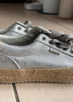 Baskets MTNG, brand: Mtng, condition: Very good, size: 36, €8.00, €9.10 includes Buyer Protection