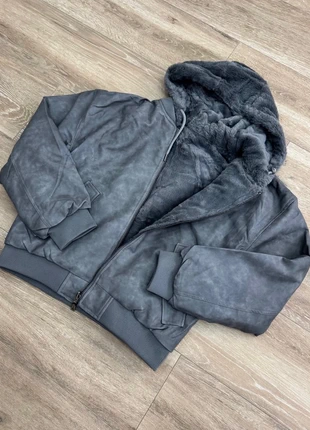 Bomber Pelliccia Reversible in Pelle Grey, merk: Vintage Dressing, staat: Nieuw met prijskaartje, maat: L, € 70,00, € 74,20 inclusief Kopersbescherming
