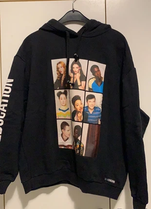 felpa sex education, brand: Pull & Bear, condizioni: Nuovo senza cartellino, taglia: M / IT 42 / EU 38, €10.00, €11.20 include la Protezione acquisti