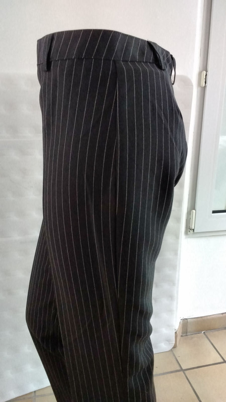 pantalon noir rayé T 36 Pimkie / p 551 2