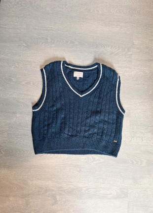 Donkerblauwe debardeur, marque: Pull & Bear, état: Neuf sans étiquette, taille: S / 36 / 8, 5,00 €, 5,95 € Protection acheteurs incluse