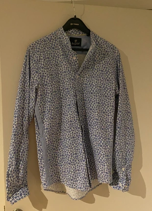 Chemise à fleurs Recycled , marque: Recycled, état: Neuf sans étiquette, taille: S, 5,00 €, 5,95 € Protection acheteurs incluse