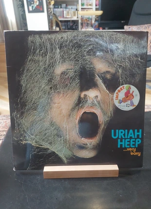 Vinyle 33 tours uriah heep very eavy pressage anglais, condition: Very good, €17.00, €18.55 includes Buyer Protection