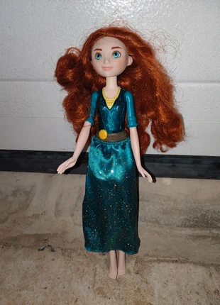 Poupée princesse Mérida , marque: Hasbro, état: Très bon état, taille: 18-24 mois / 86 cm, 4,00 €, 4,90 € Protection acheteurs incluse