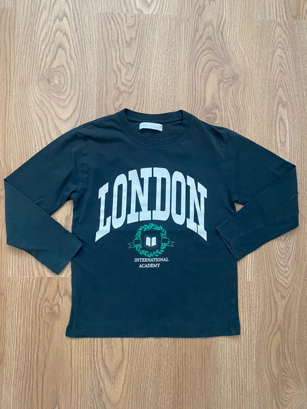 T-shirt garçon ZARA London taille 9ans noir 1