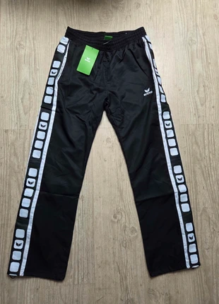 Jogging noir bas de training erima taille 42, marque: Erima, état: Neuf avec étiquette, taille: W32 | FR 42, 10,00 €, 11,20 € Protection acheteurs incluse