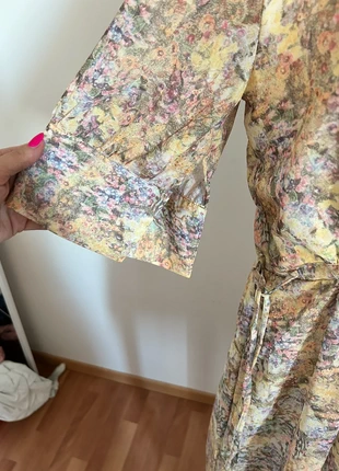 Robe à fleurs parfait pour un baptême, marque: Yessica, état: Très bon état, taille: M / 38 / 10, 2,00 €, 2,80 € Protection acheteurs incluse