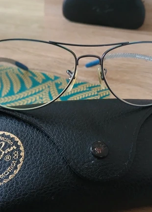 Lunettes de vue Ray-Ban modèle RX8403 en carbone comme neuve, marque: Ray-Ban, état: Neuf sans étiquette, 80,00 €, 84,70 € Protection acheteurs incluse