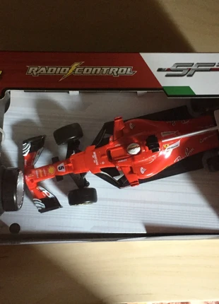 Modellino Ferrari Formula 1, brand: Ferrari, condizioni: Nuovo con cartellino, taglia: Taglia unica, €50.00, €53.20 include la Protezione acquisti