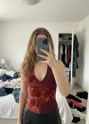 Débardeur bordeaux style Y2K imprimé floral femme #124, marca: CrimsonEdge, estado: Muito bom, tamanho: M / 38 / 10, €25.99, €27.99 inclui Proteção do Comprador