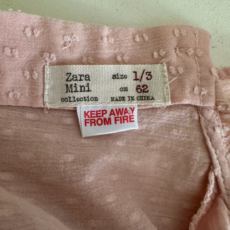 Zara Baby Girl Onesie in Pink 3