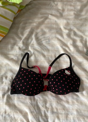 sujetador hello kitty, marque: Hello Kitty, état: Neuf sans étiquette, taille: 85A et AA, 8,00 €, 9,10 € Protection acheteurs incluse