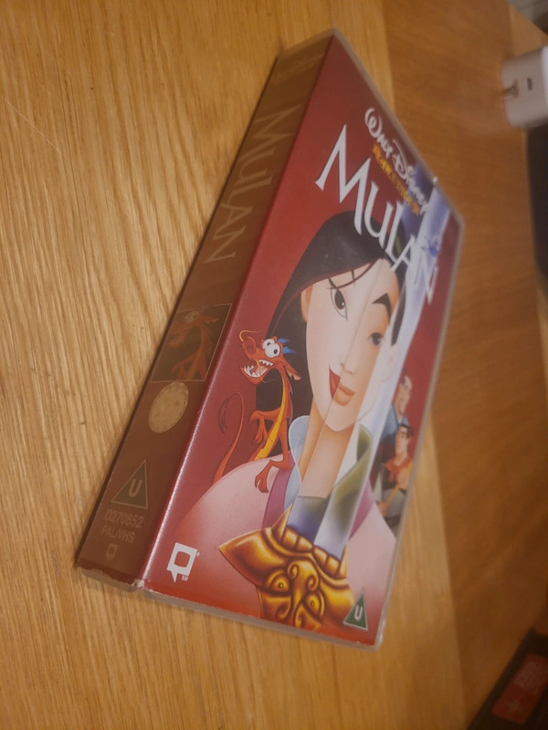 Walt Disney Mulan VHS video 2