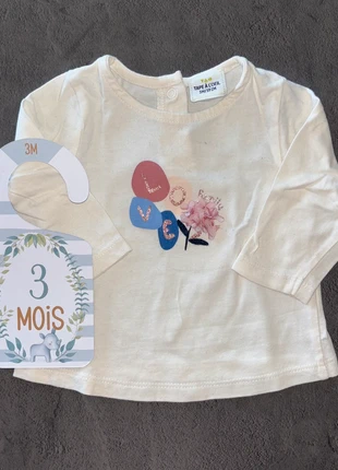 T-shirt manche longue blanc love fleur TAO Tape à l’œil / 3 mois / Très bon état, brand: Tape à l'œil, condition: Very good, size: 3-6 months / 62 cm, €2.00, €2.80 includes Buyer Protection
