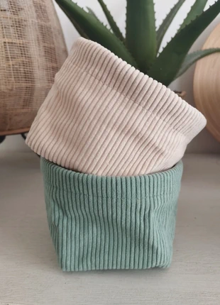 Duo de paniers en velours -Beige et Céladon, marque: Deco, état: Comme neuf, 5,90 €, 6,90 € Protection acheteurs incluse