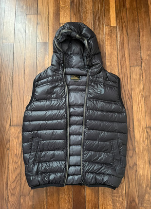 Doudoune sans manche s.Oliver taille M, marque: s.Oliver, état: Neuf avec étiquette, taille: M, 15,00 €, 16,45 € Protection acheteurs incluse