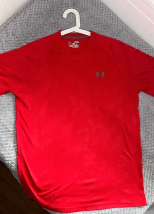 Under Armour HeatGear Training T-Shirt Red (M), brand: Under Armour, condition: Very good, size: M, €8.00, €9.10 includes Buyer Protection