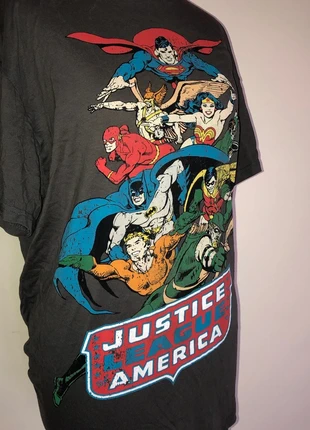 DC Comics Justice League of America t-shirt, brand: DC Comics, condition: Very good, size: M, €20.00, €21.70 includes Buyer Protection