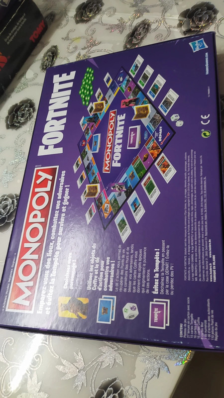 MONOPOLY FORTNITE1. Choisissez votre personnage.