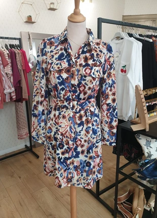 Robe avec ceinture, marke: charlior, zustand: Neu, mit Etikett, größe: L / 40 / 12, 10,00 €, 11,20 € inklusive Vinted-Käuferschutz