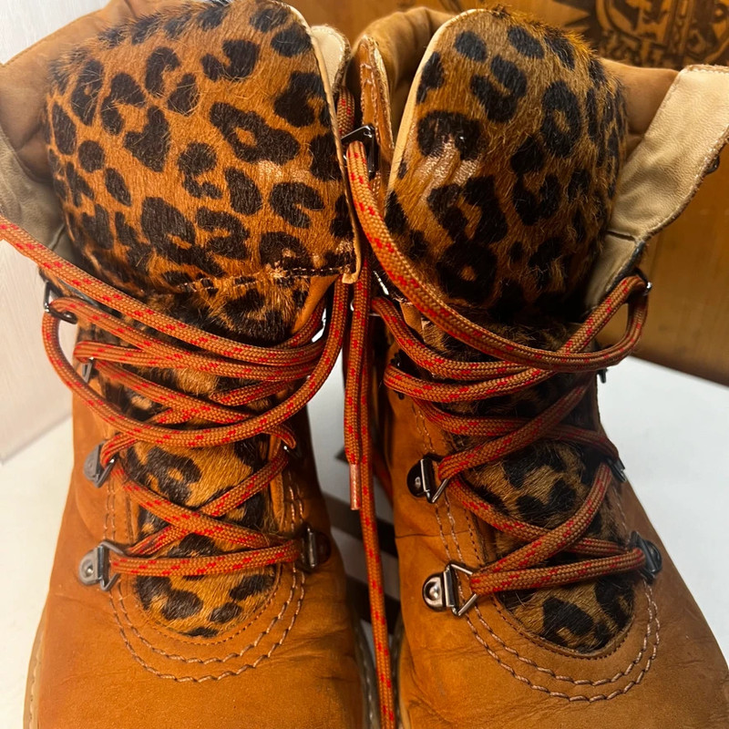 Schutz  Keida  Womens  Brown  Lug Sole  Leopard  Calf Hair Trim Boots  Size 8B 4