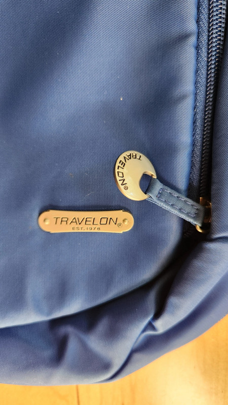Travelon Blue Nylon Crossbody Travel Organizer Shoulder Pockets Expandable Bag 3