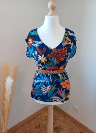 Blouse bleue à motifs Camaieu taille M 38, marke: Camaïeu, zustand: Sehr gut, größe: M / 38 / 10, 5,00 €, 5,95 € beinhaltet Vinted-Käuferschutz Pro