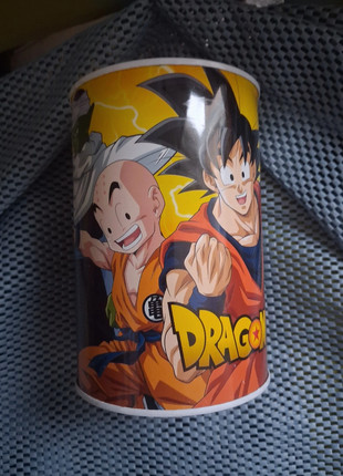 Tirelire Dragon ball, marque: Toei Animation, état: Très bon état, 3,50 €, 4,38 € Protection acheteurs incluse