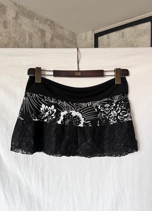 Micro vintage Y2K skirt with lace and glitters, brand: COQUETTE, condizioni: Ottime, taglia: L / IT 44 / EU 40, €18.00, €19.60 include la Protezione acquisti Pro