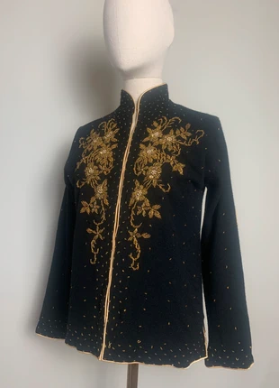 Cardigan chic noir avec broderies et perles dorés vintage #cardigans #vintage, brand: Vintage, condition: Very good, size: L / 40 / 12, €32.00, €34.30 includes Buyer Protection Pro