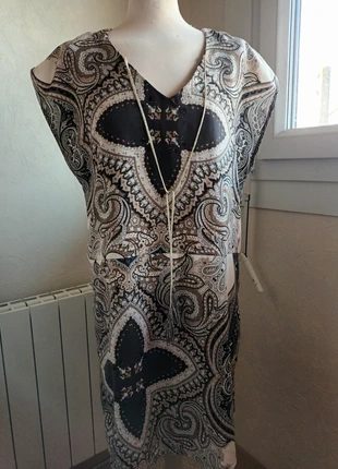 Robe taille 40 /42, état: Neuf avec étiquette, taille: L / 40 / 12, 3,00 €, 3,85 € Protection acheteurs incluse