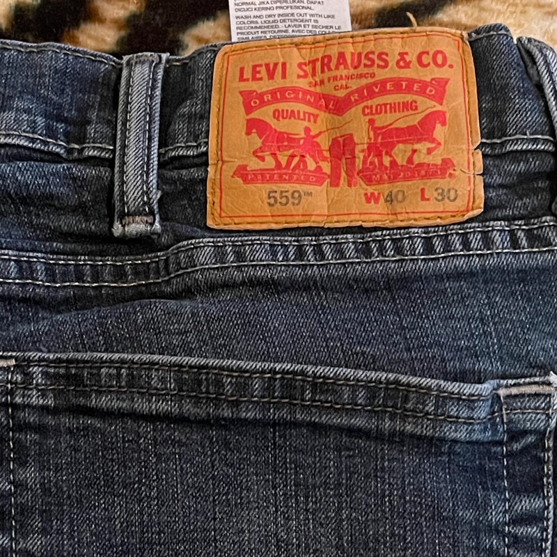 Levi’s 559 Jeans Men 40x30 Blue Straight Leg Denim Outdoors Western (38x29) 4